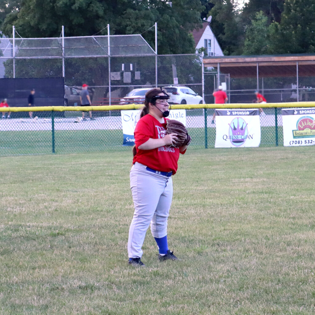 SSSRA Stingrays Softball athlete in the outfield.